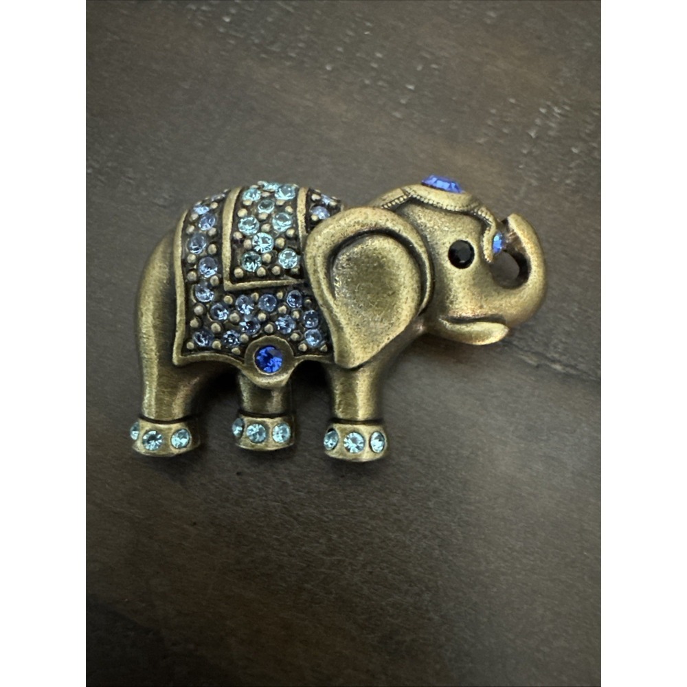Vintage Elephant Brooch Pin Charm Pendant Gold Tone Rhinestone